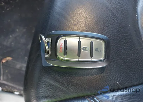 2017 Chrysler Pacifica Touring-L из США, поврежденный, VIN 2C4RC1BG7HR611028